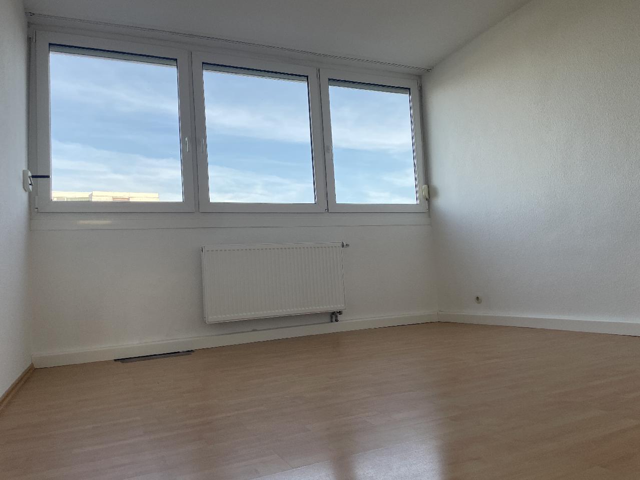 Schlafzimmer unmöbliert
